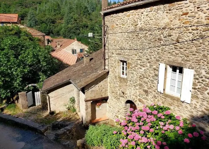 Pansiyon Et Terrasse Dans Ancienne Bergerie *